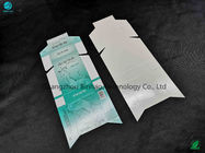 Cajas de cigarrillo de la cartulina de la impresión en offset/cartones/paquetes reciclables con el logotipo grabado en relieve