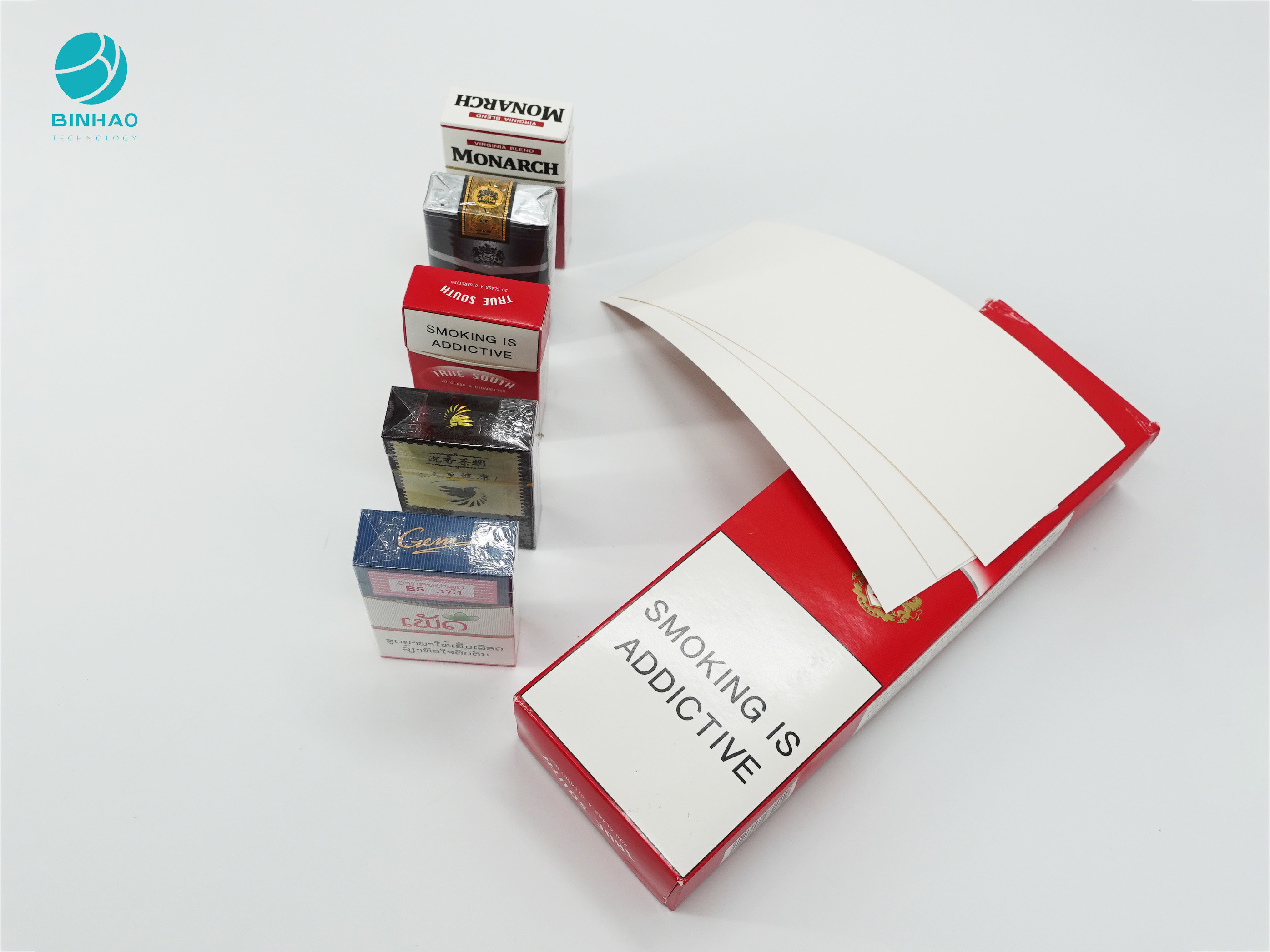 El fumar de encargo del modelo empaqueta la cartulina de papel para la caja de embalaje de la caja de cigarrillo