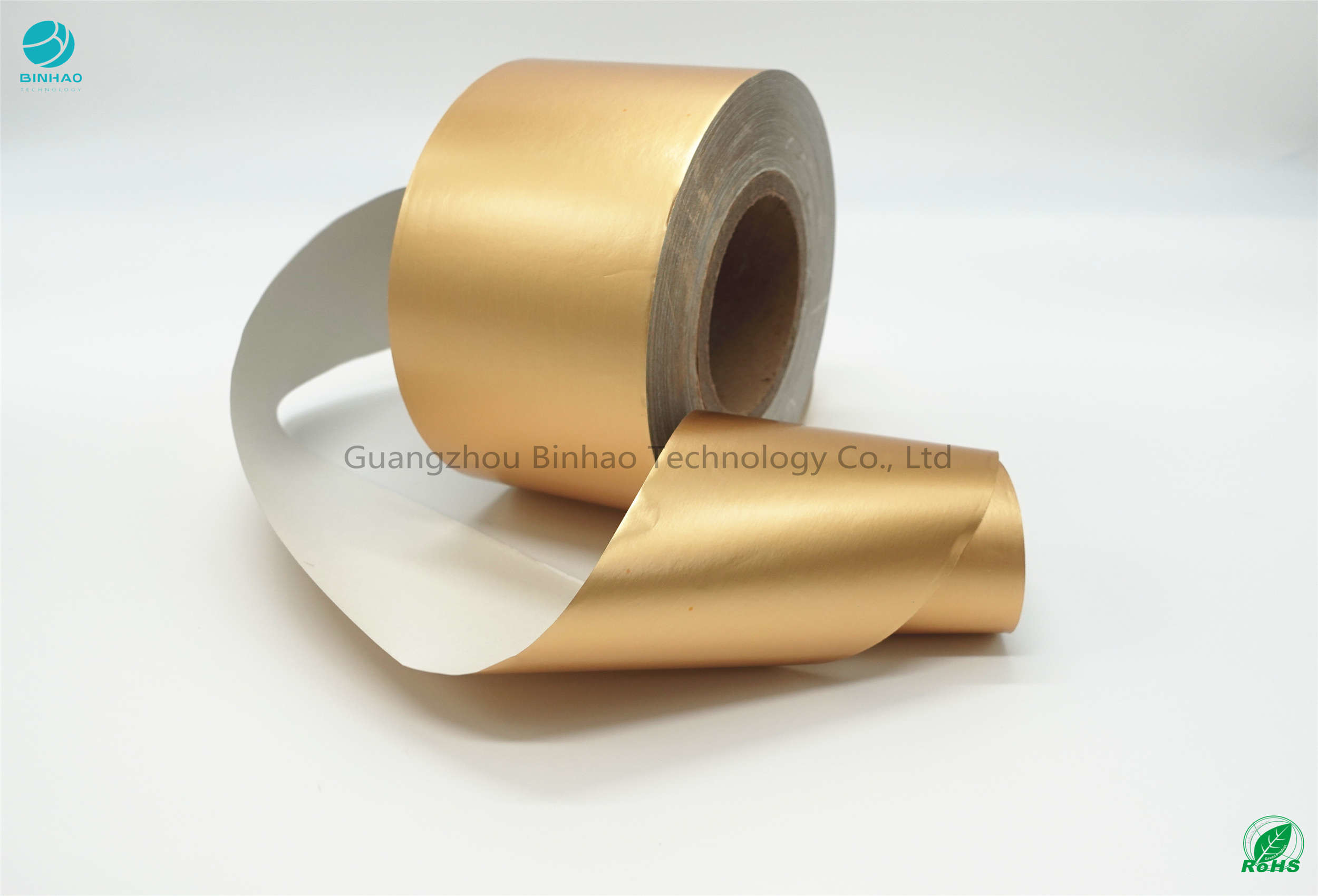 Papel dorado de papel de aluminio del paquete 58gsm 76m m del cigarrillo del oro